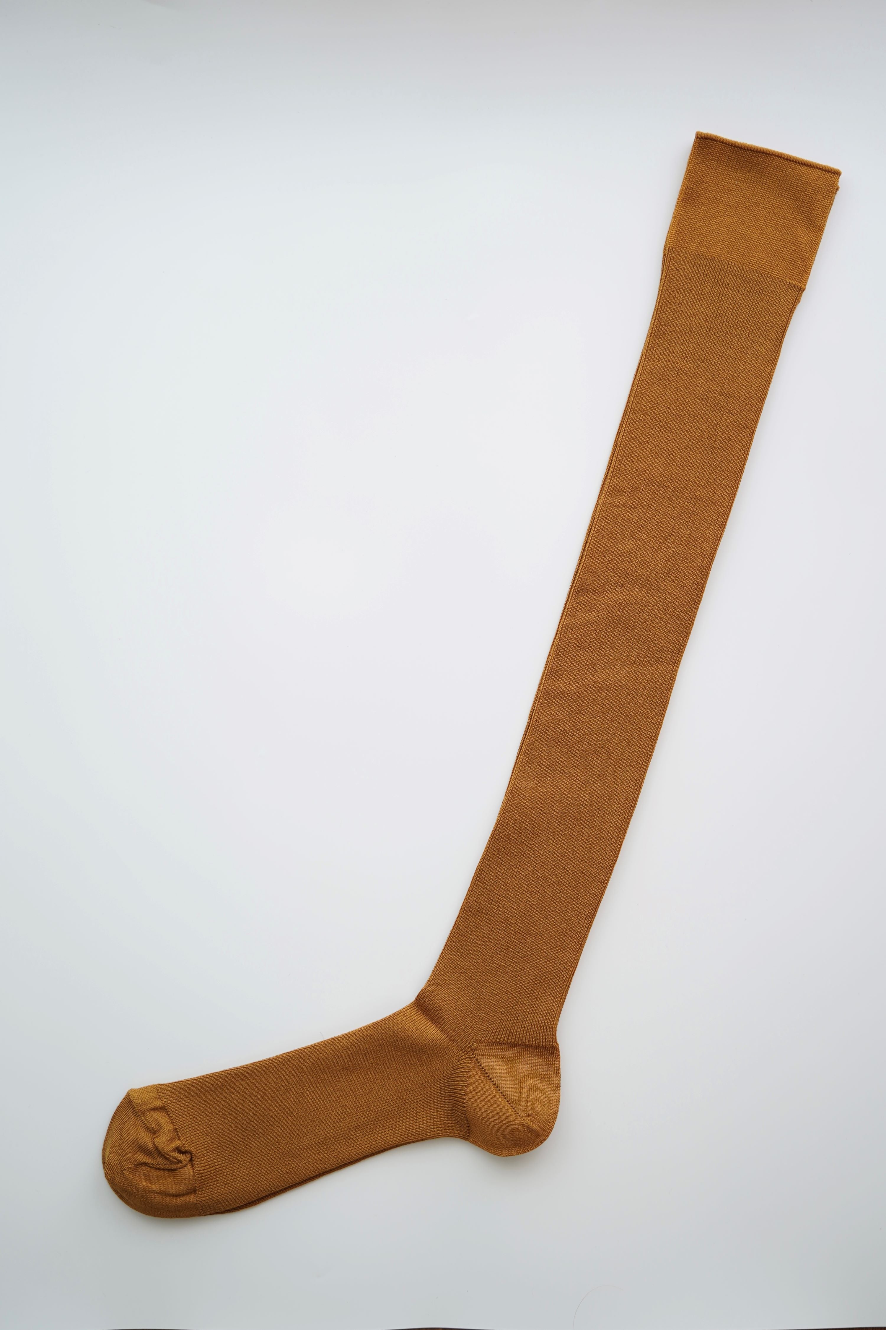 hakne Silk Ribbed High Socks