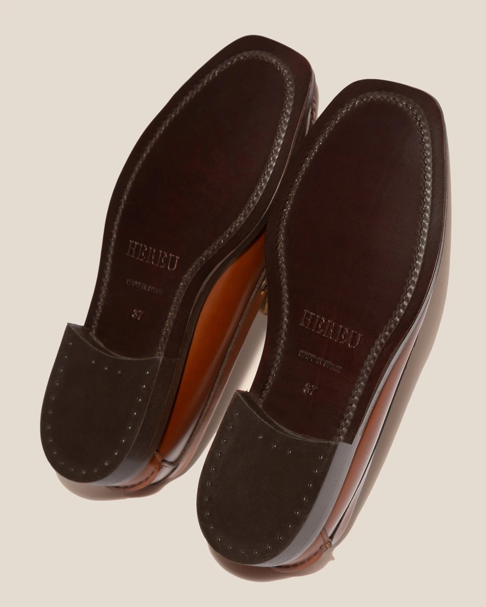 HEREU - NOMBELA SLIP ON LOAFER - TAN