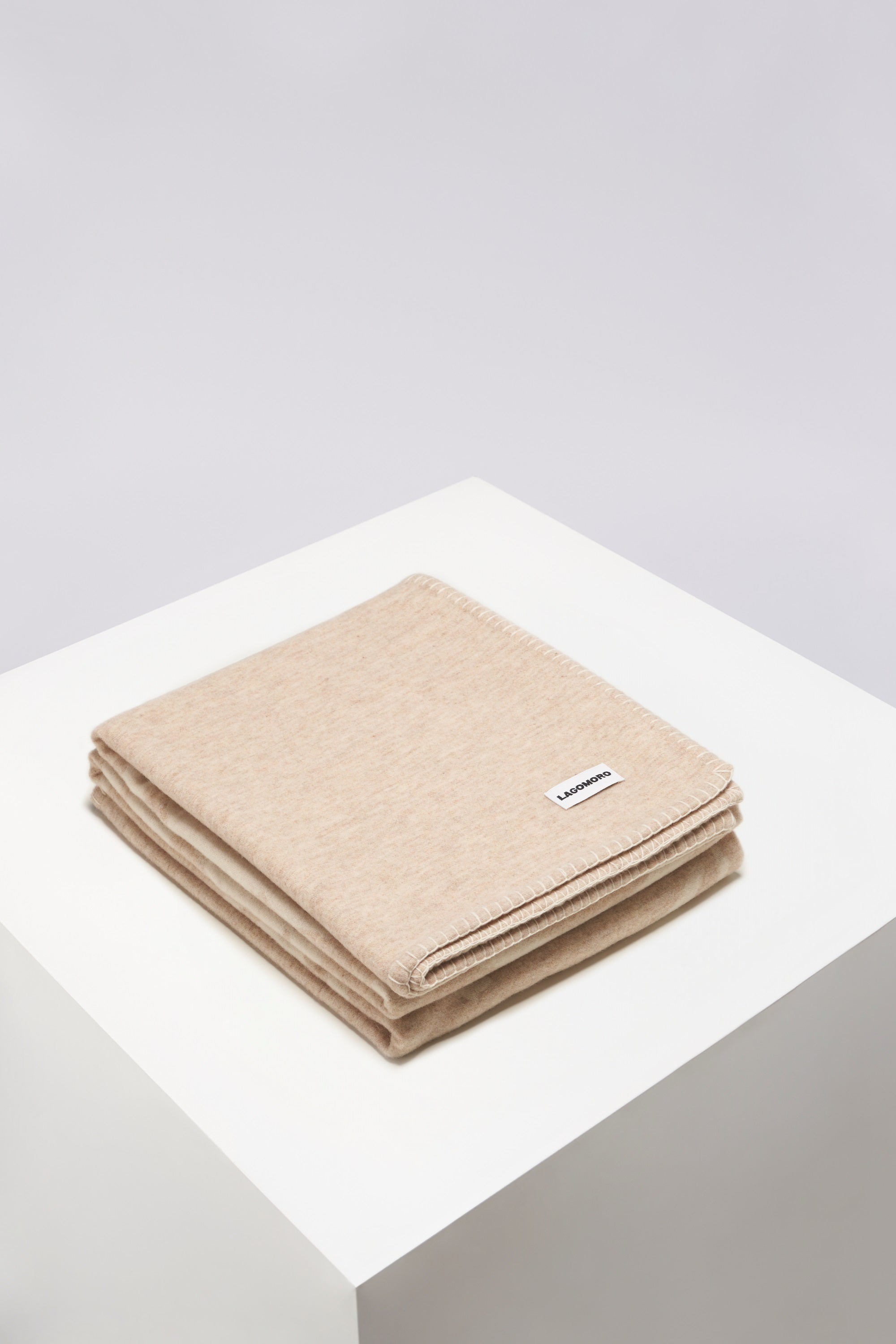 GRENADE CREAM BLANKET