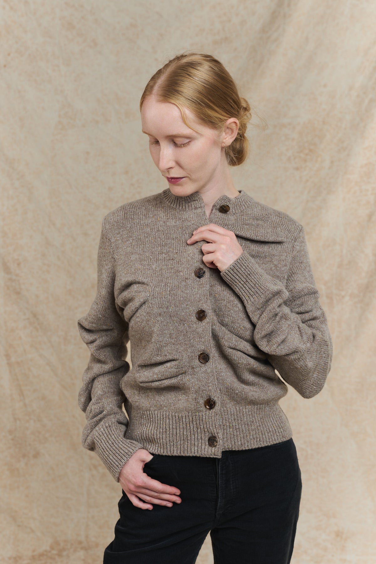 112-2 Cardigan - Beige
