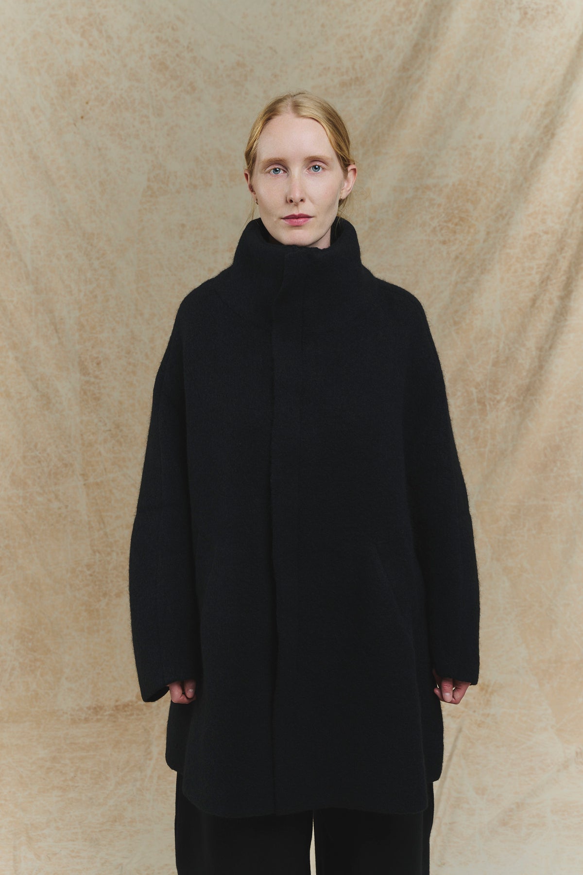 Bob's Coat Zipped - 5181 - Black