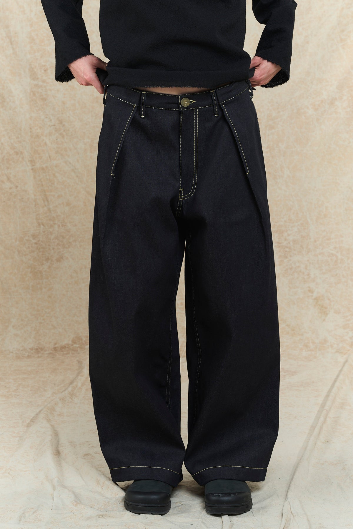 Single Pleat Jean - Raw Indigo Denim