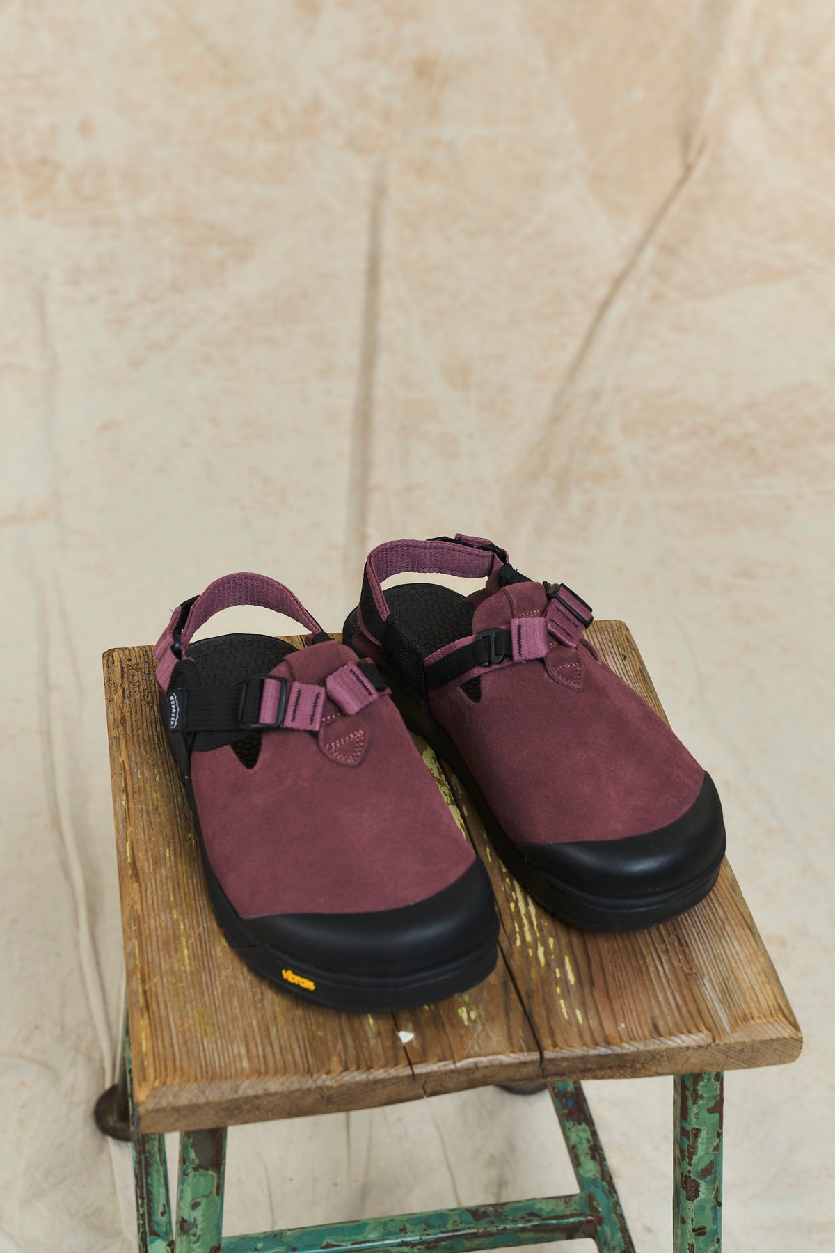 Mountain Clog - Suede Leather - WIld Rose