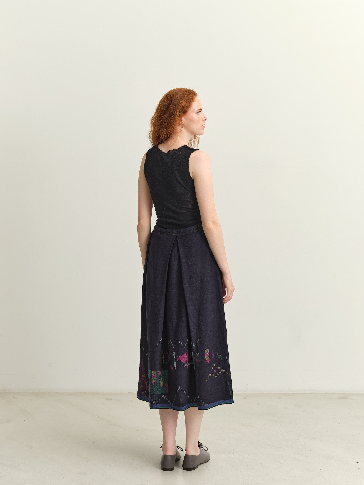 Miraj-100 - Skirt