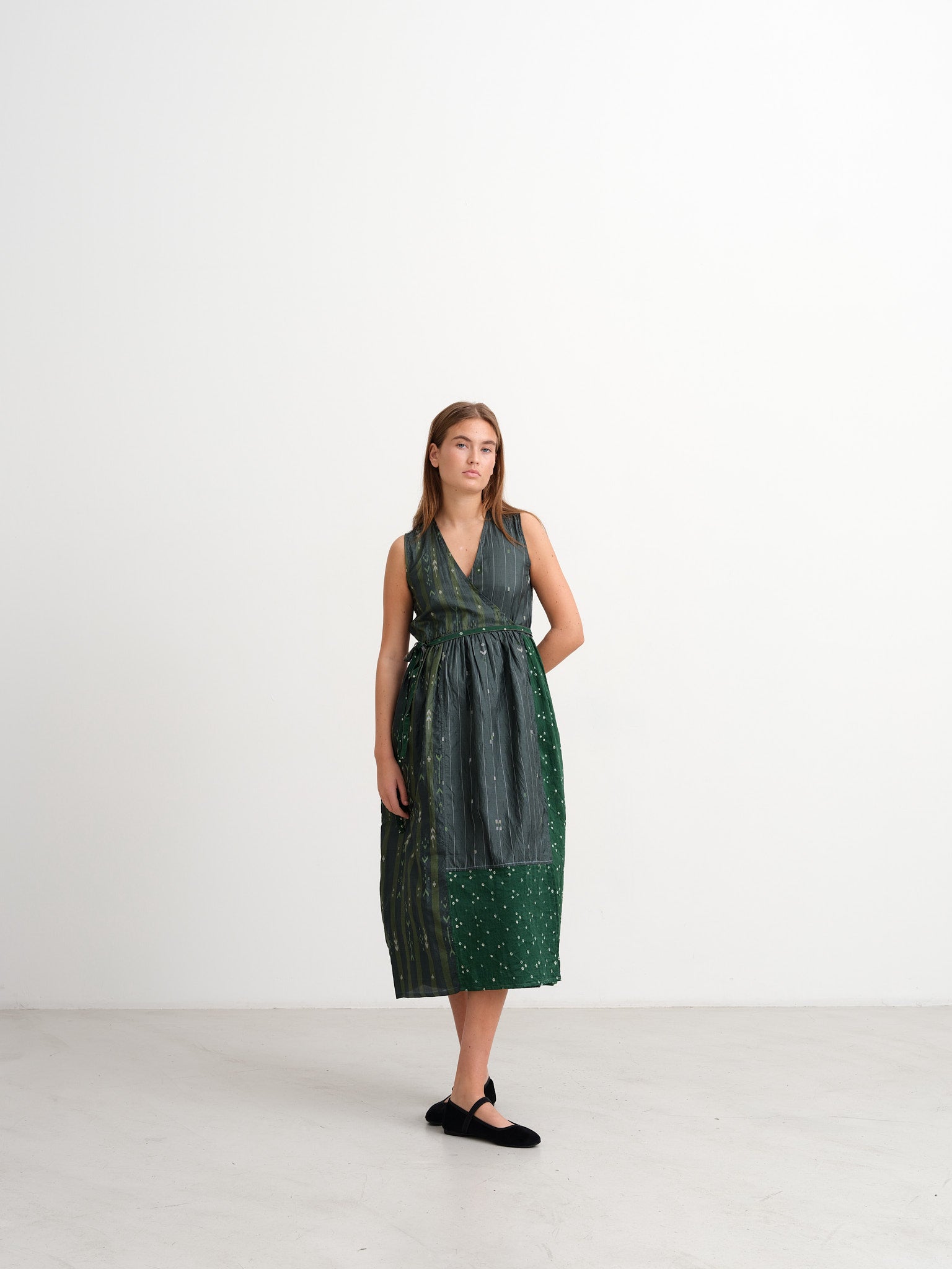 INJIRI - AMBER 100 - WRAP DRESS