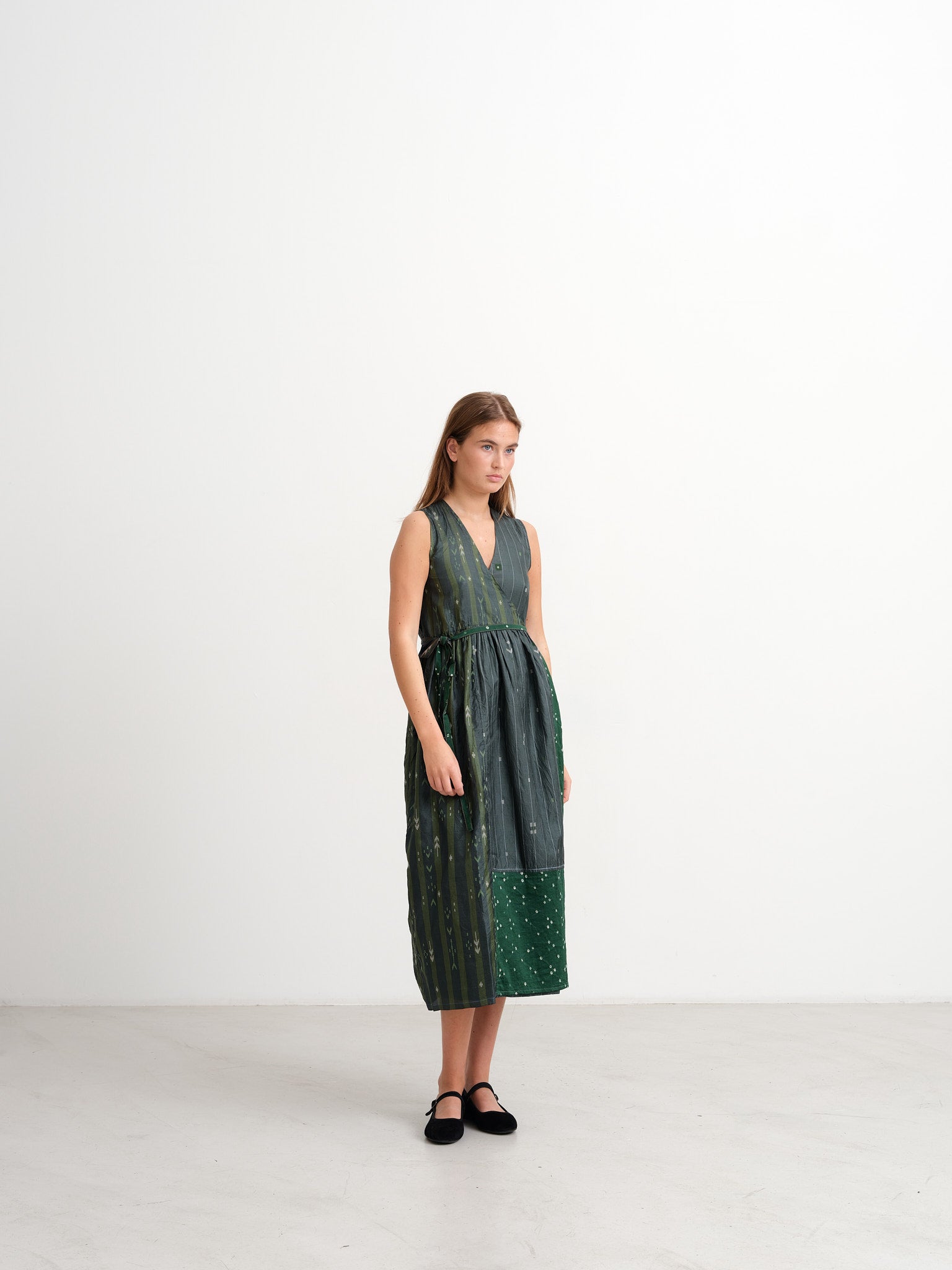 INJIRI - AMBER 100 - WRAP DRESS