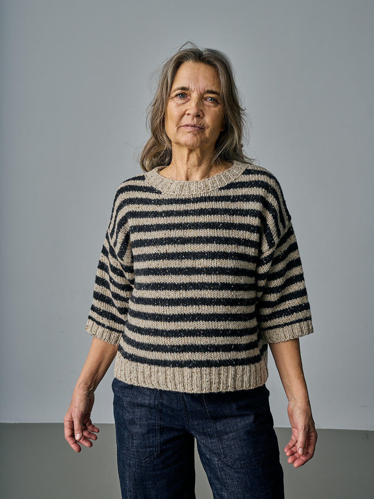 Donegal Stripe Short Sleeve Sweater - Soft Black/Oatmeal