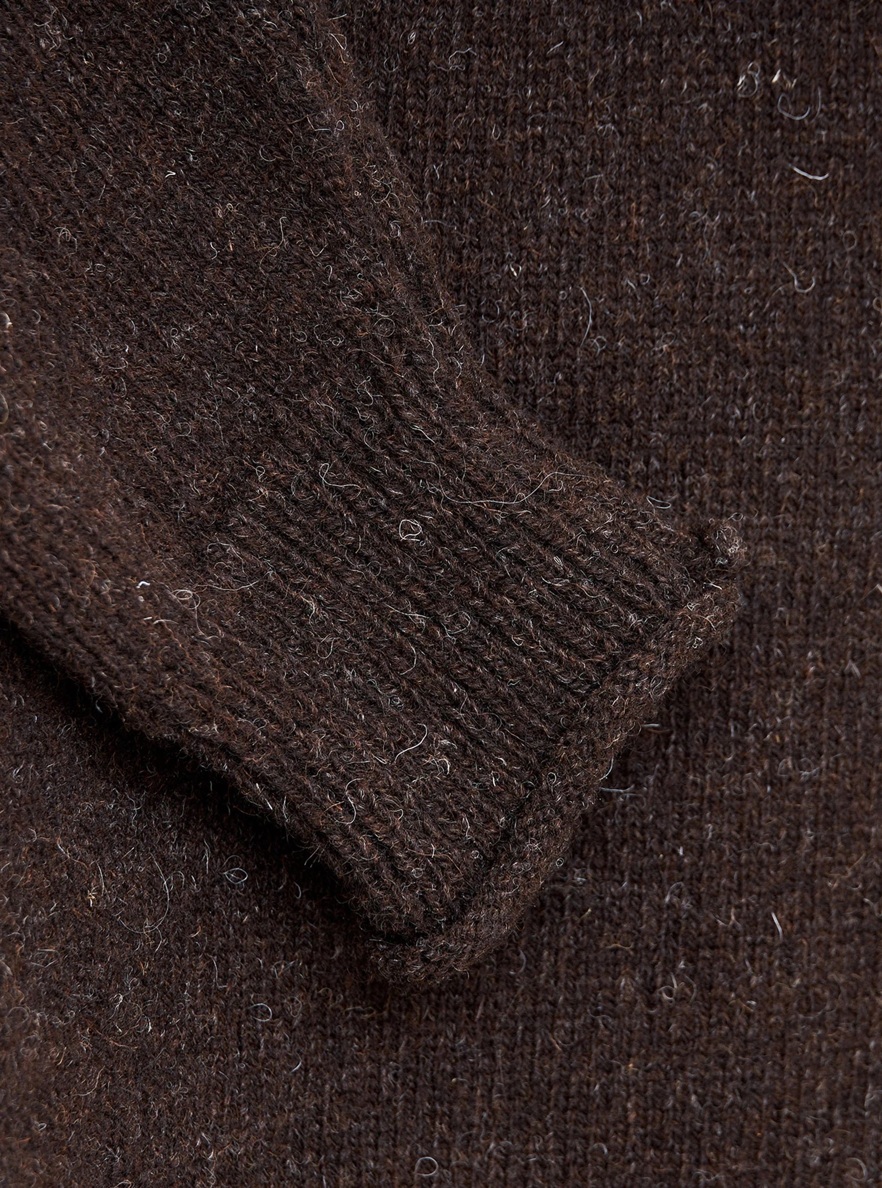 WRIGHT + DOYLE - WELSH BLACK WOOL - DEEP BROWN SWEATER