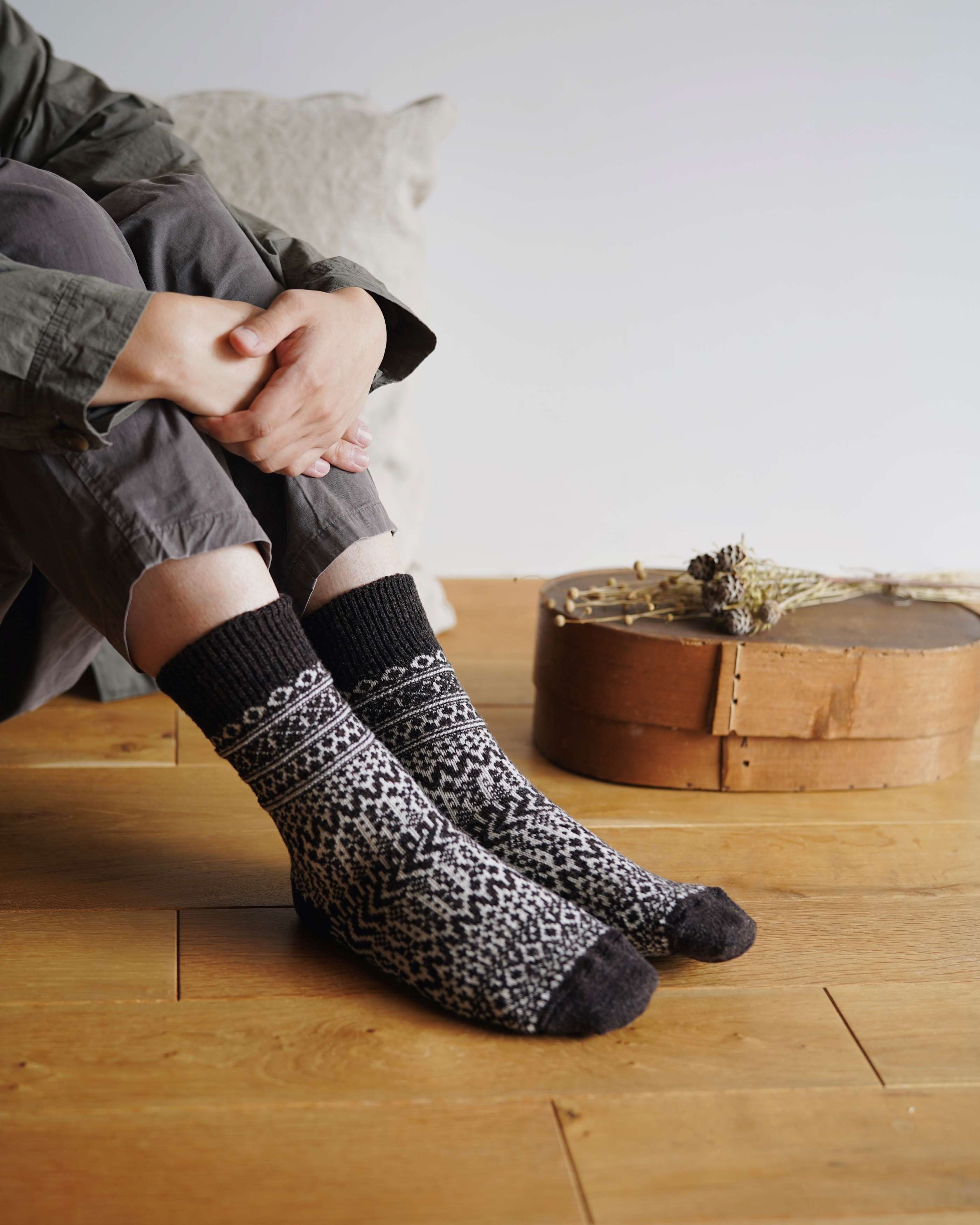 NISHIGUCHI KUTSUSHITA - Wool Jaquard Socks