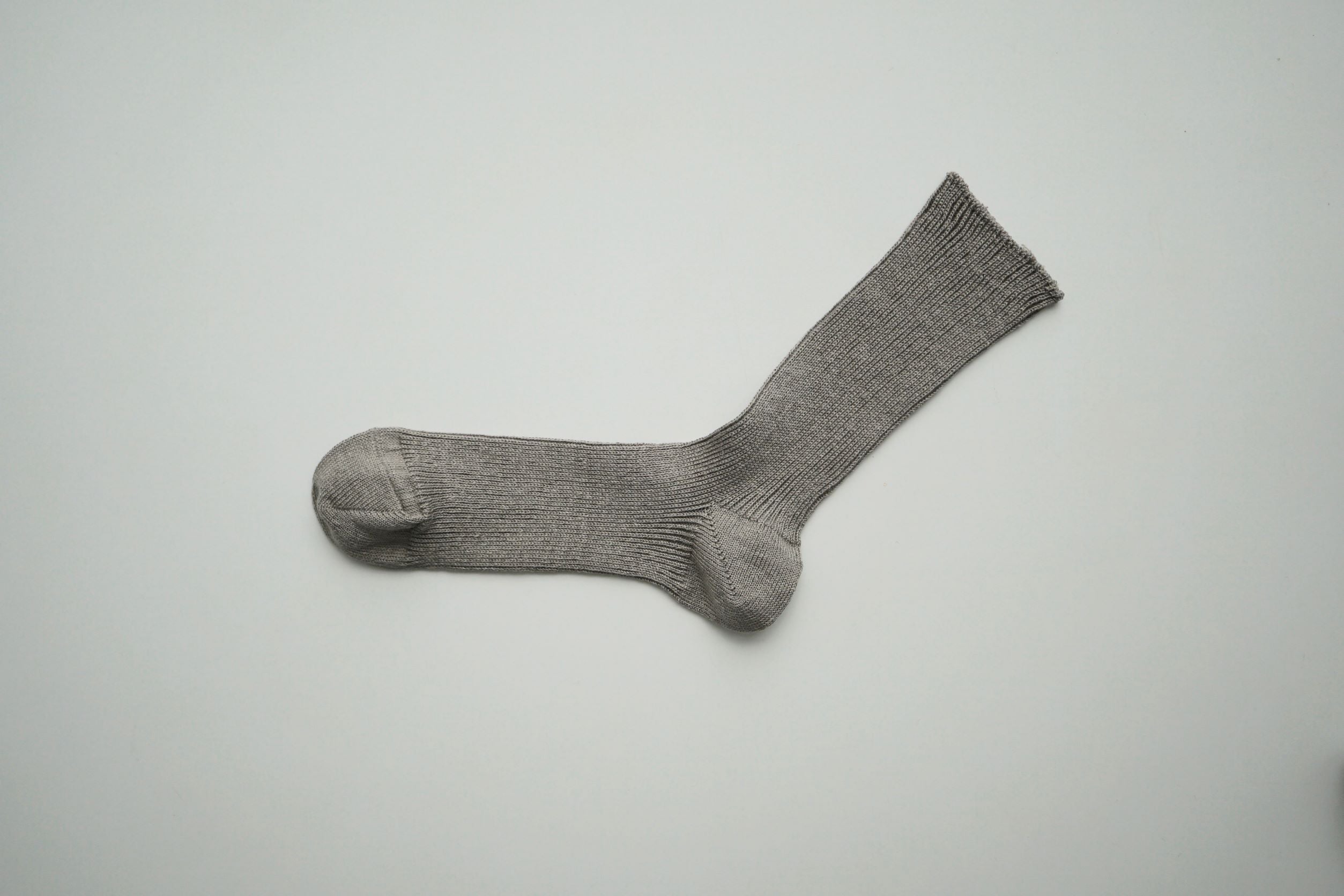 hakne Linen ribbed socks