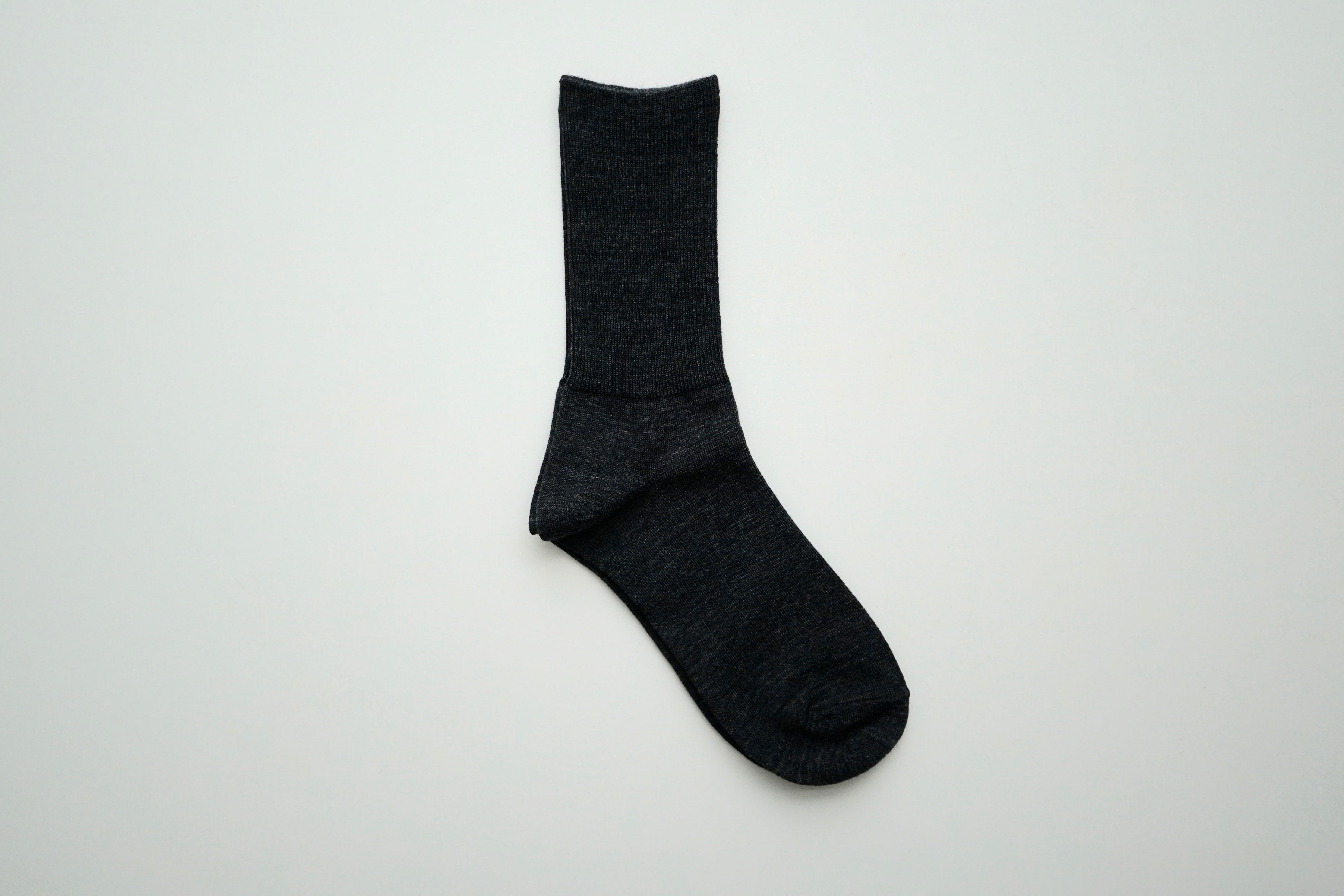 hakne Merino Wool Ribbed Socks