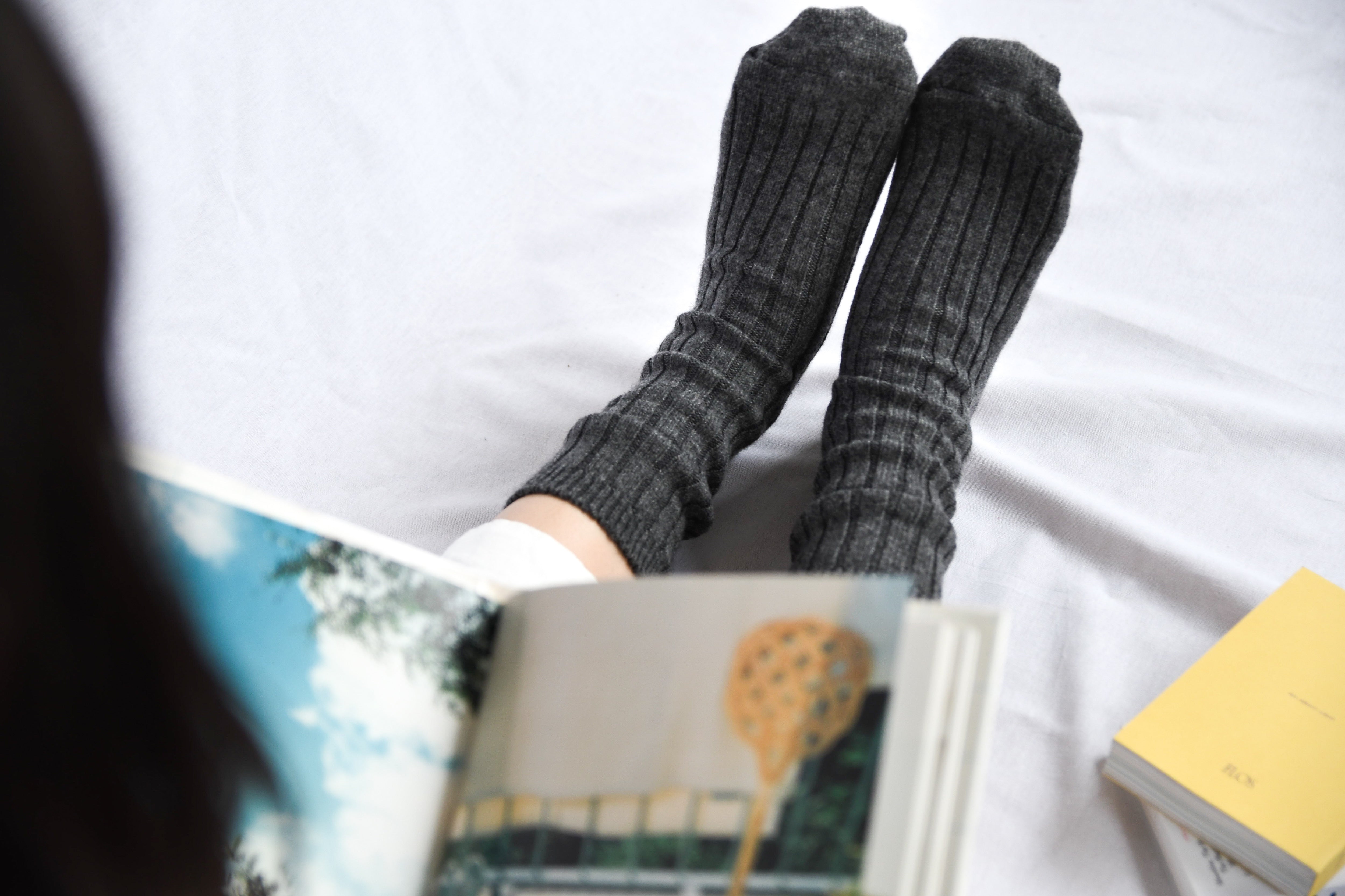 NISHIGUCHI KUTSUSHITA - Cashmere Ribbed Socks