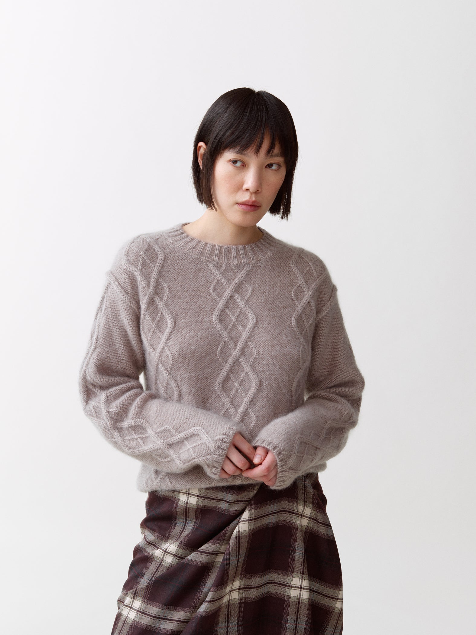 Yr Cable Knit Sweater