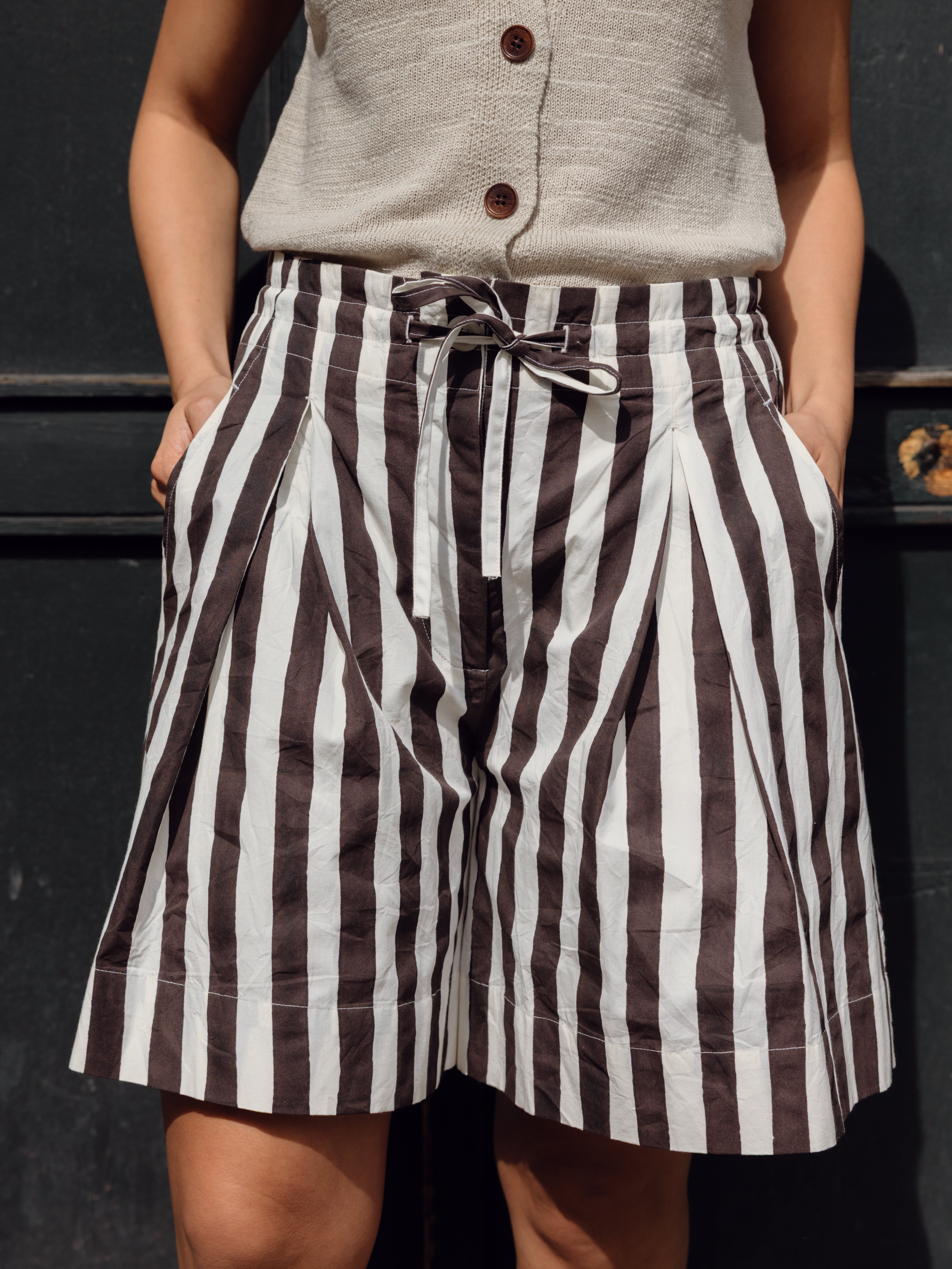 TOAST - Stripe Block Print Cotton Shorts - tété