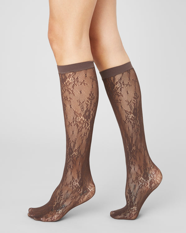 SWEDISH STOCKINGS - ROSA LACE KNEE HIGHS - DARK BROWN