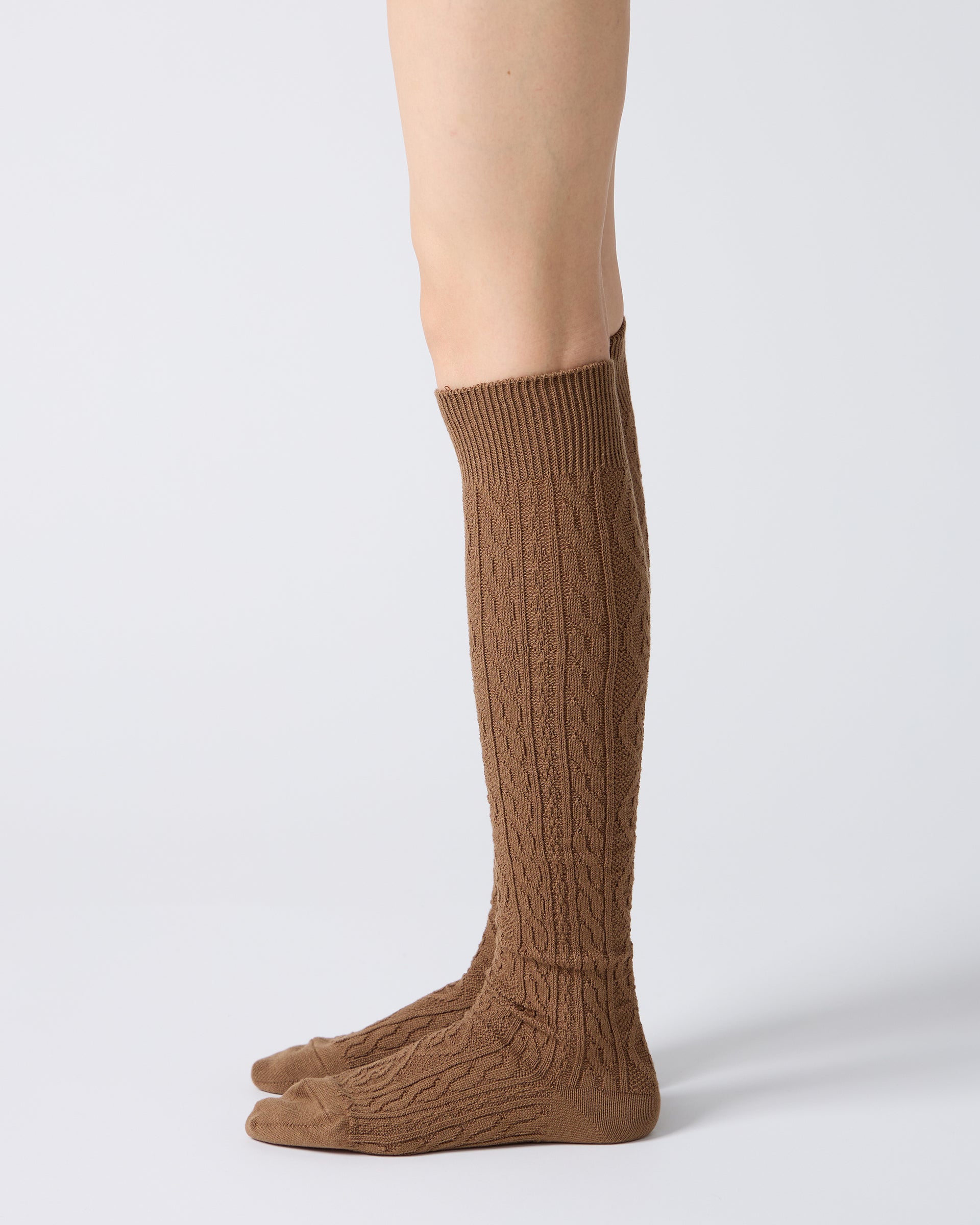 BABACO - CABLE KNEE HIGH SOCKS - CARAMEL