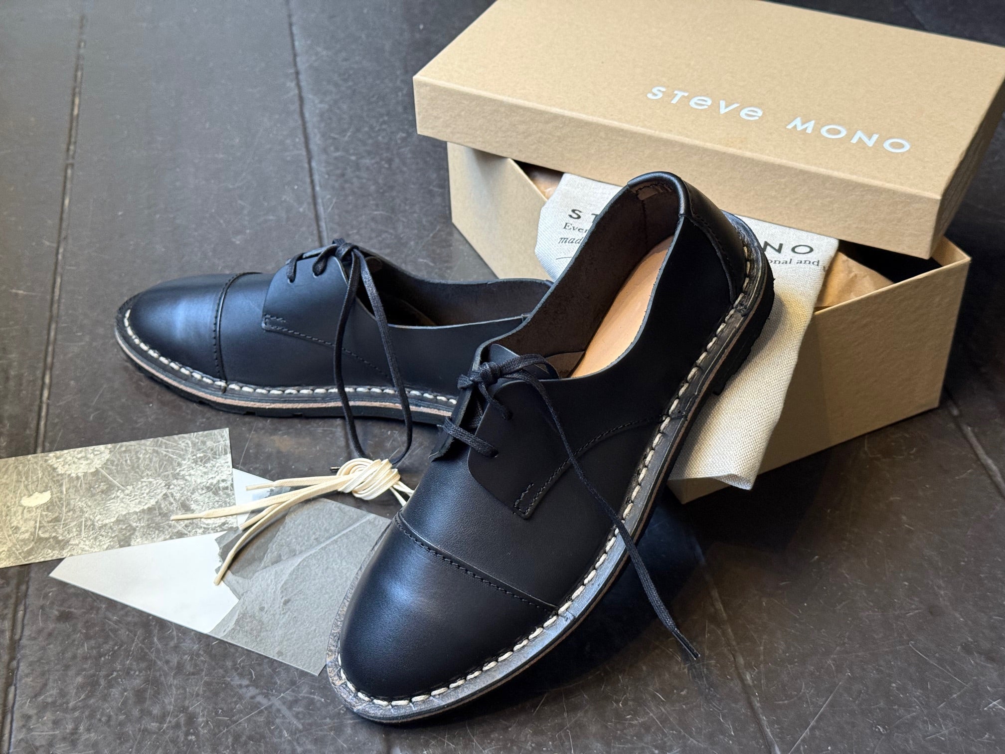 Steve Mono - minimalistic classics - tété
