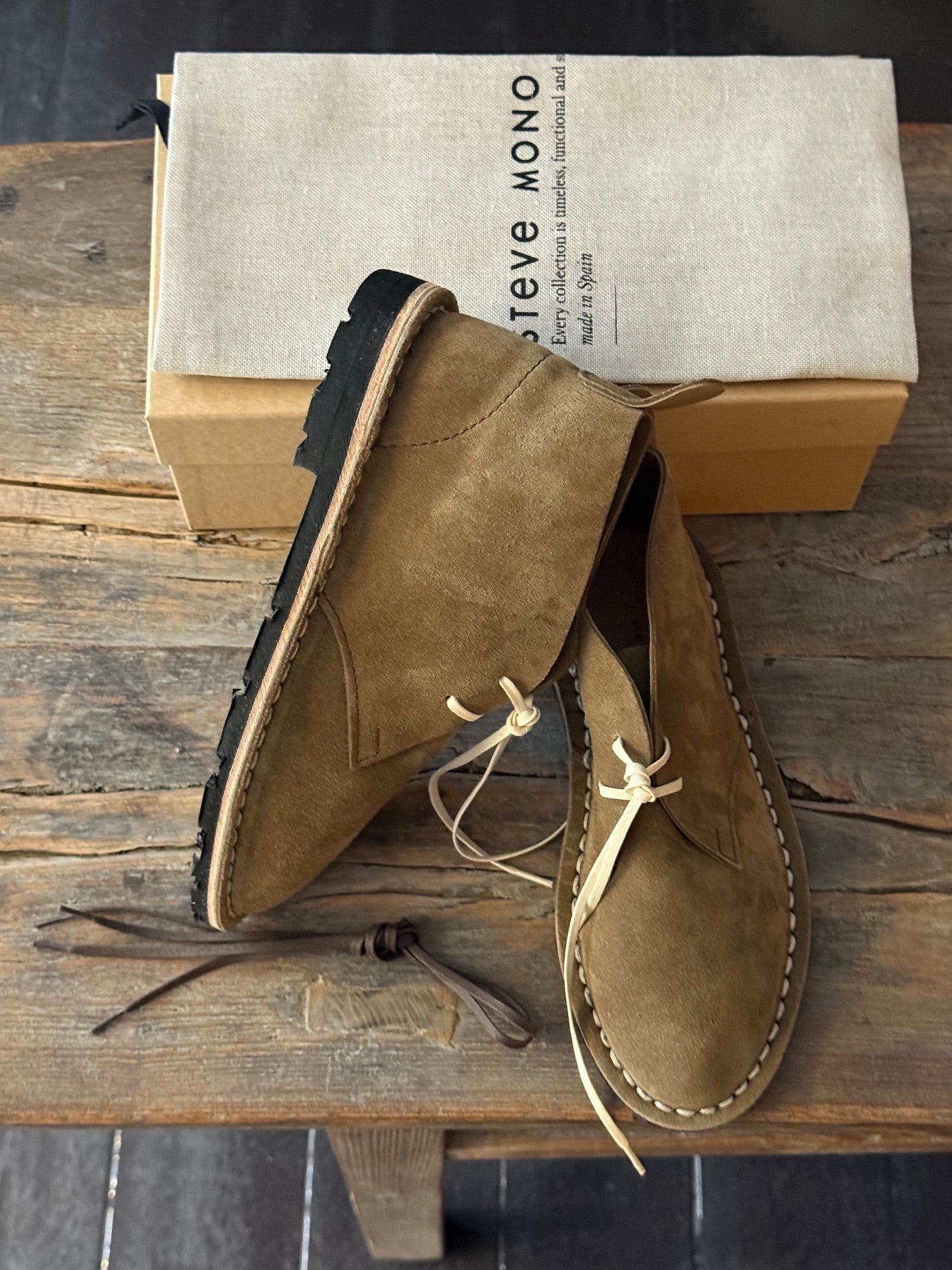 10/10 - Desert Boots - Khaki Suede