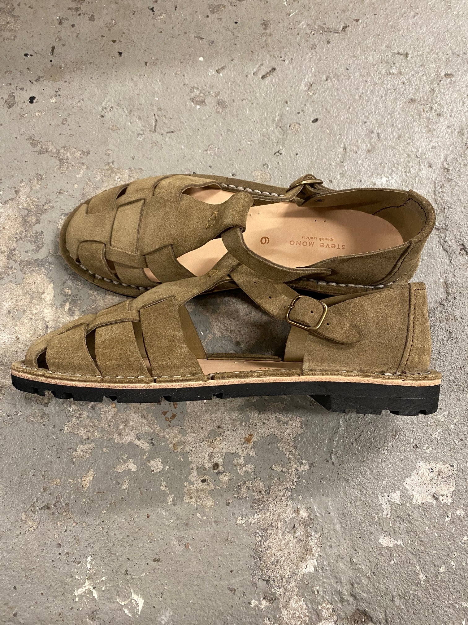 Artisanal sandals - 10/01 - Khaki