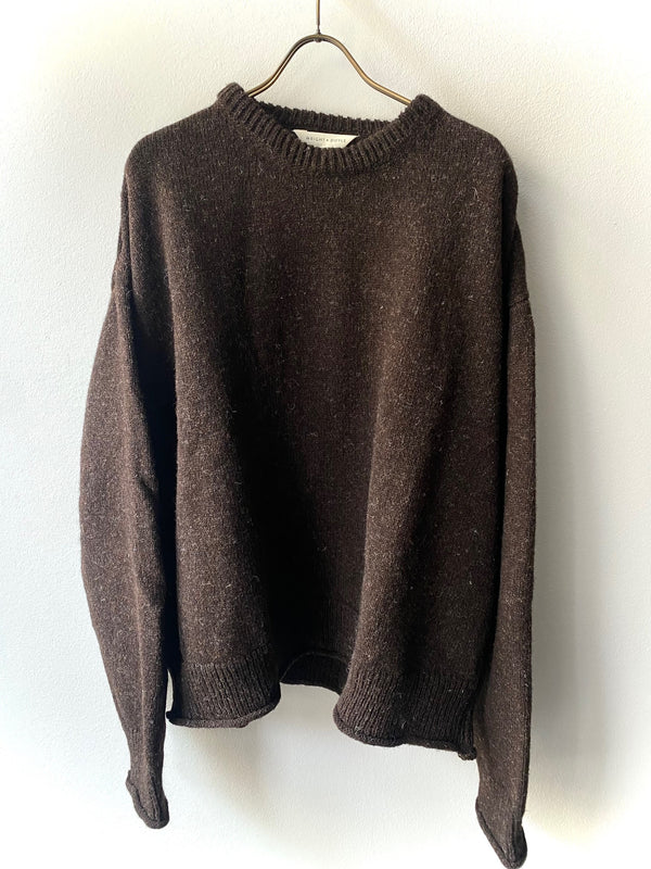 WRIGHT + DOYLE - WELSH BLACK WOOL - DEEP BROWN SWEATER