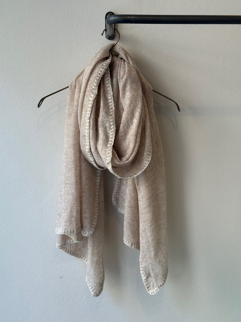 MOULETA - CASHMERE SCARF - OATMEAL