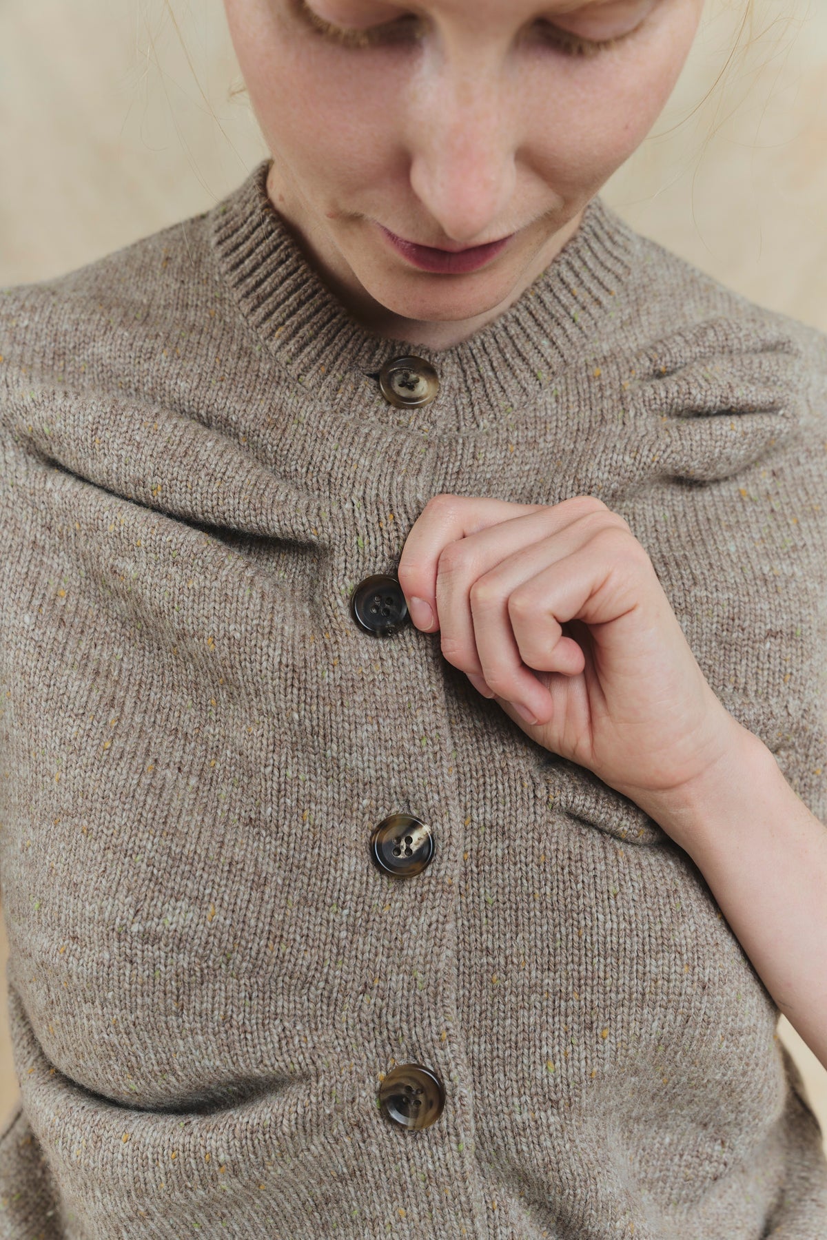 111-2 Vest - Beige