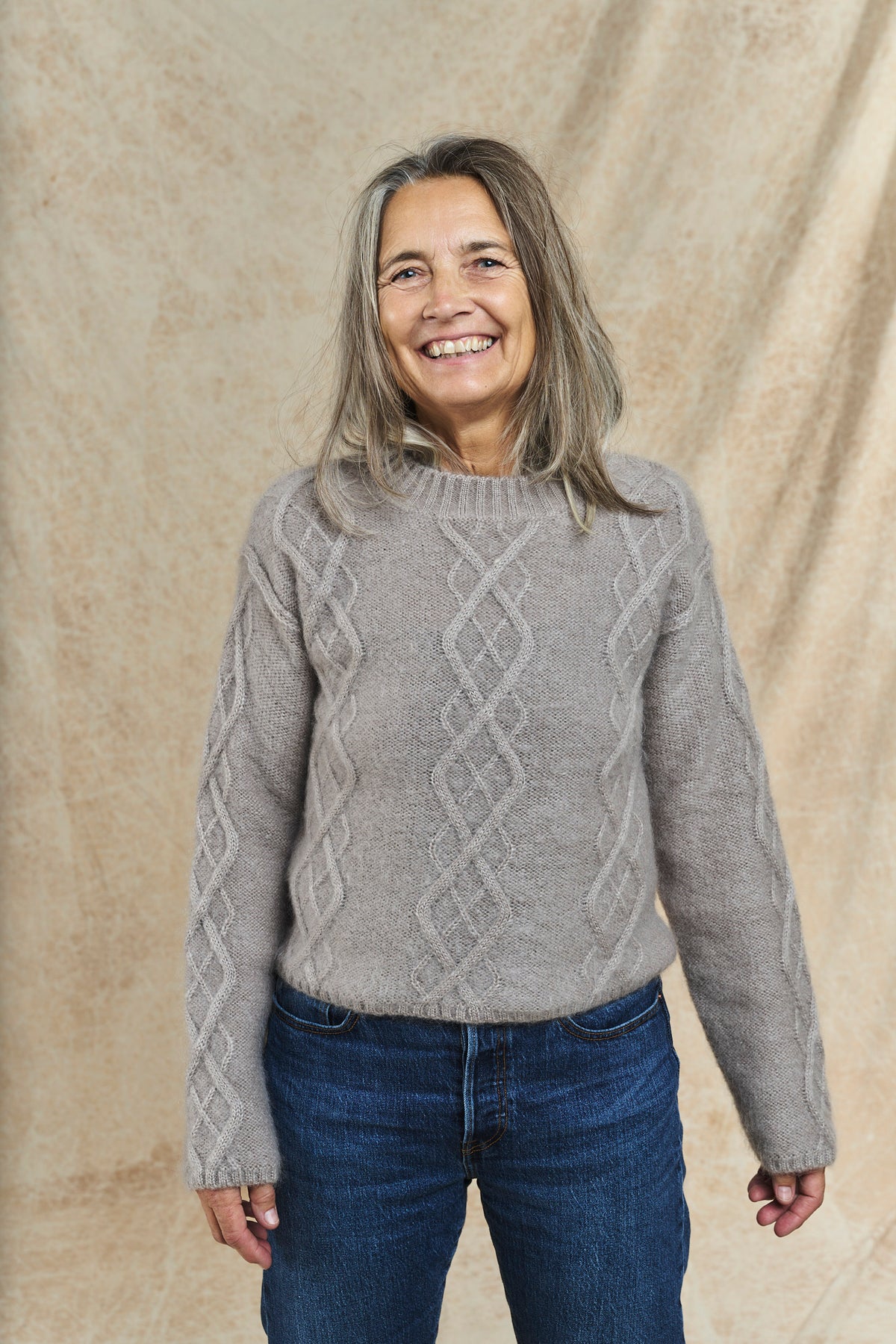 Yr Cable Knit Sweater