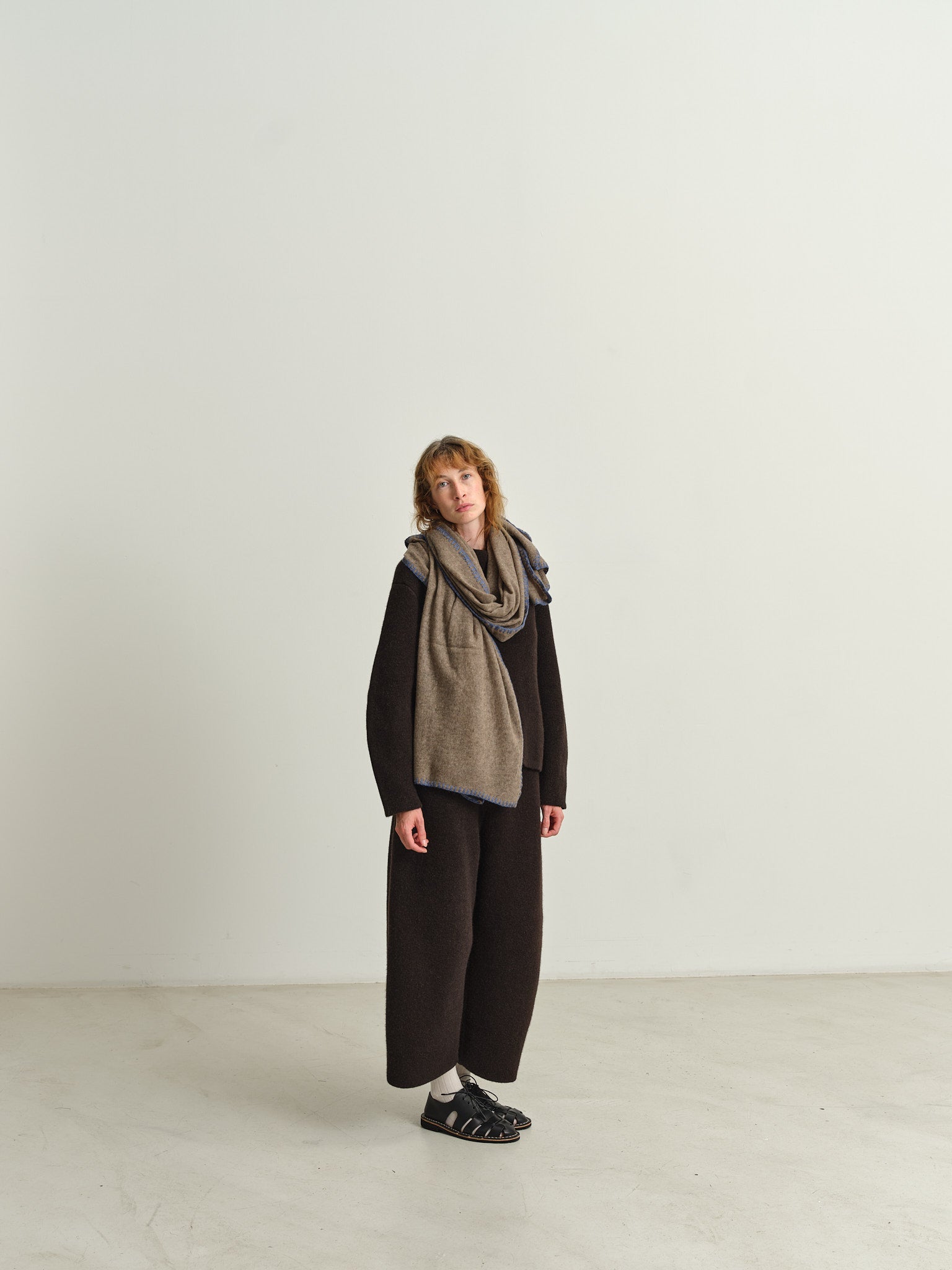 MOULETA - CASHMERE SCARF - COFFEE MELANGE