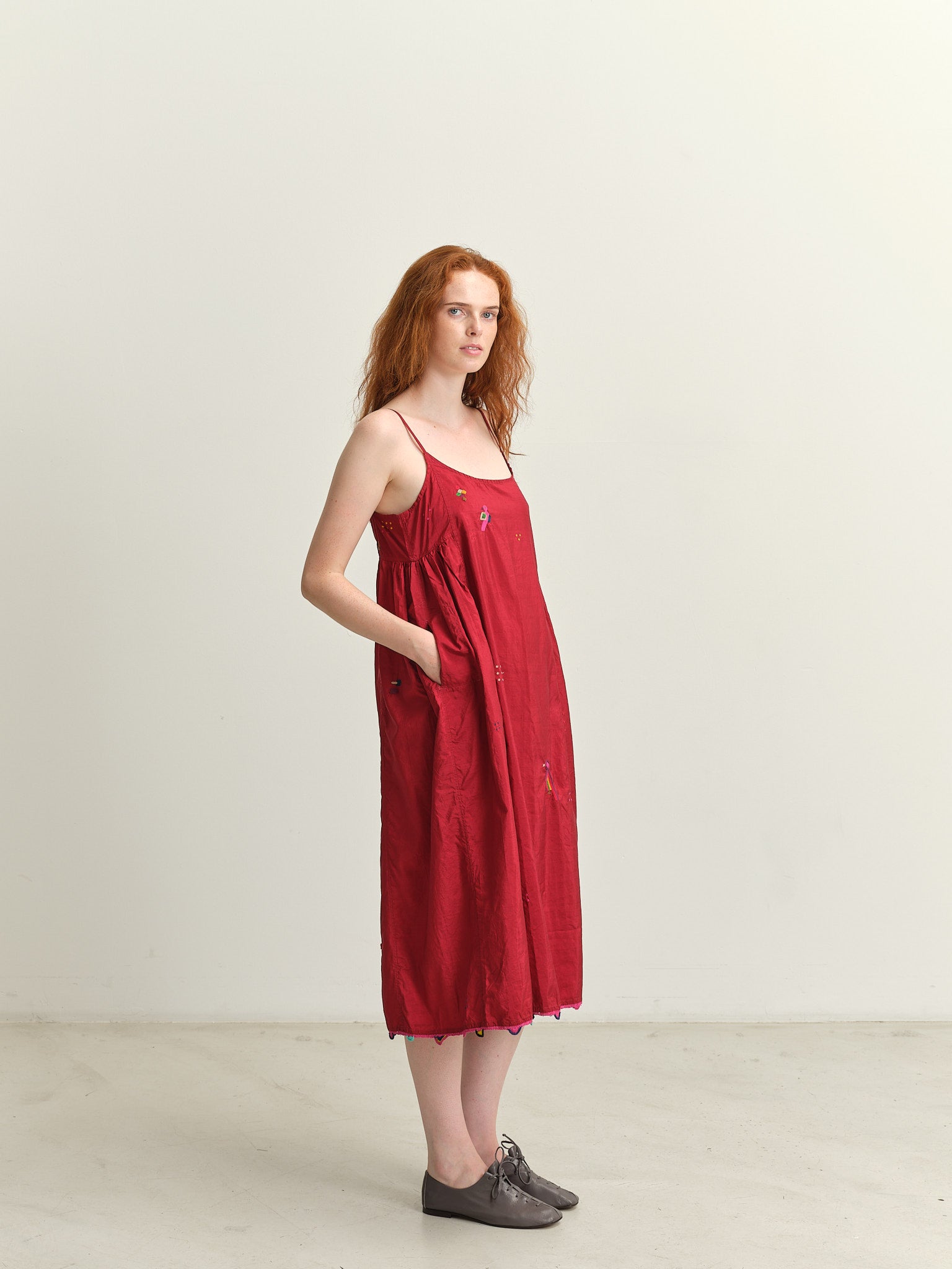 INJIRI - MIRAJ-96 SLIP DRESS