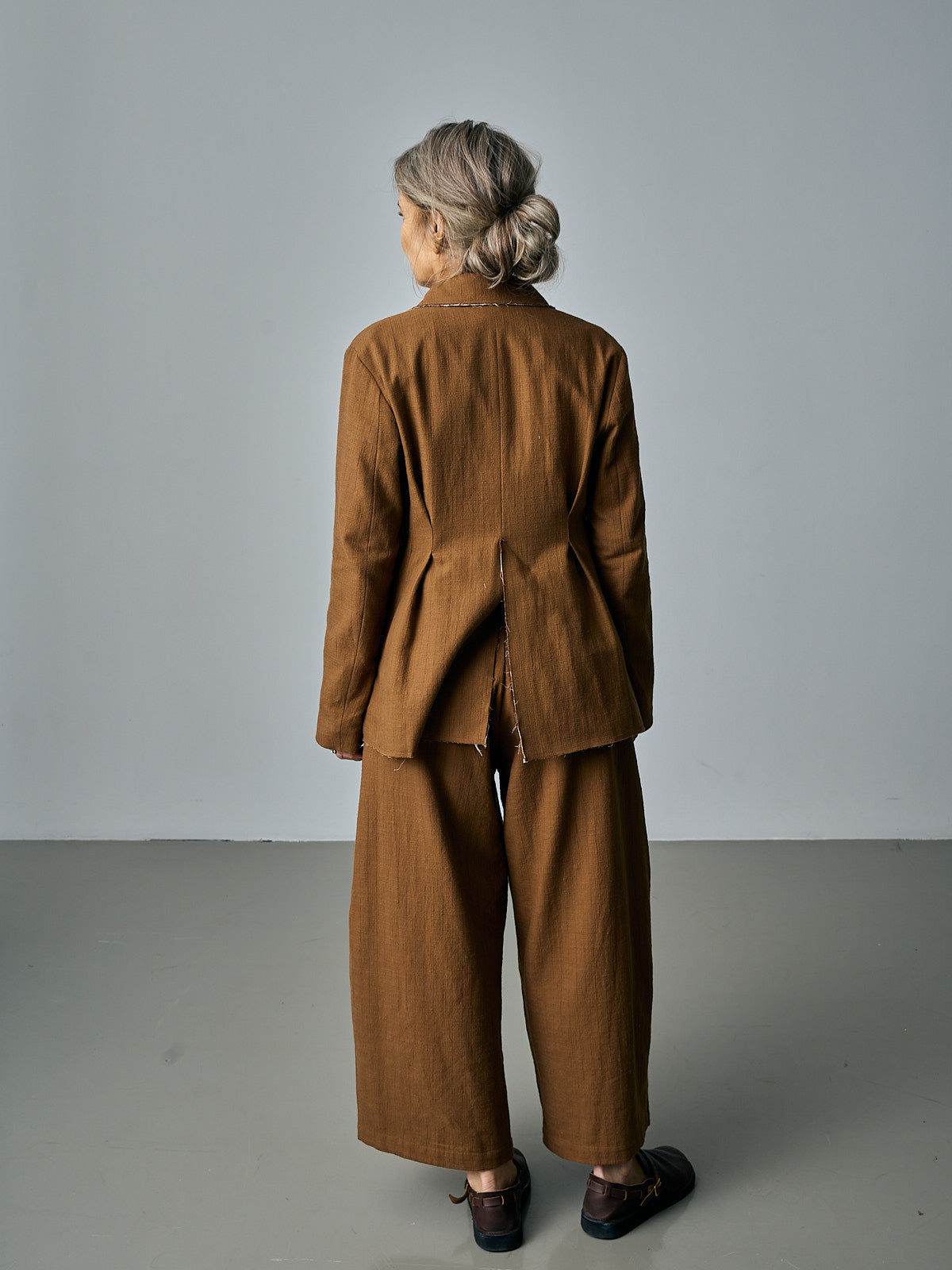 Leusdon Jacket with Back Pleats - Ochre Pinstripe