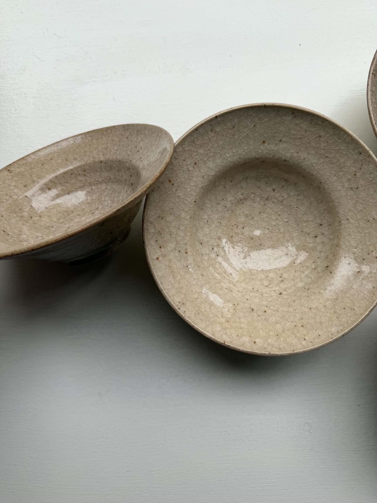 Wide Rimmed Crackle Bowls - Biege
