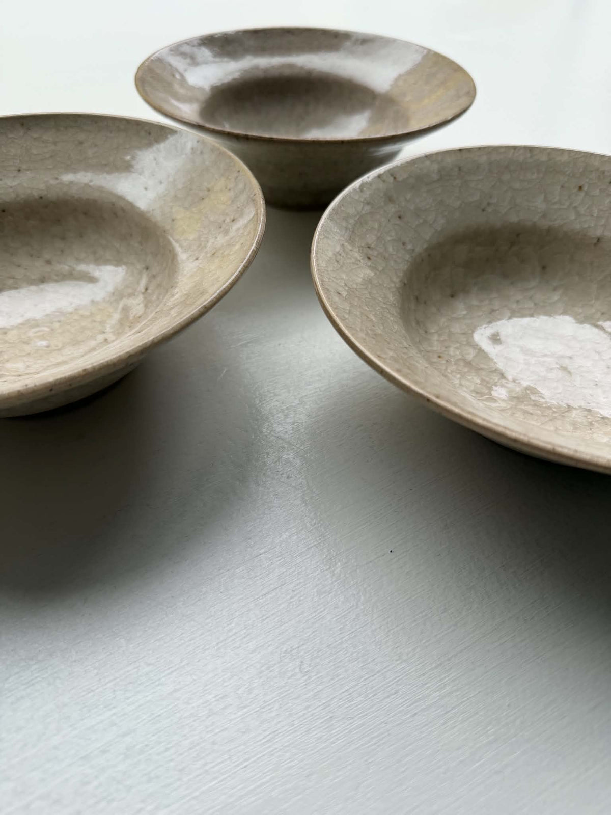 Wide Rimmed Crackle Bowls - Biege
