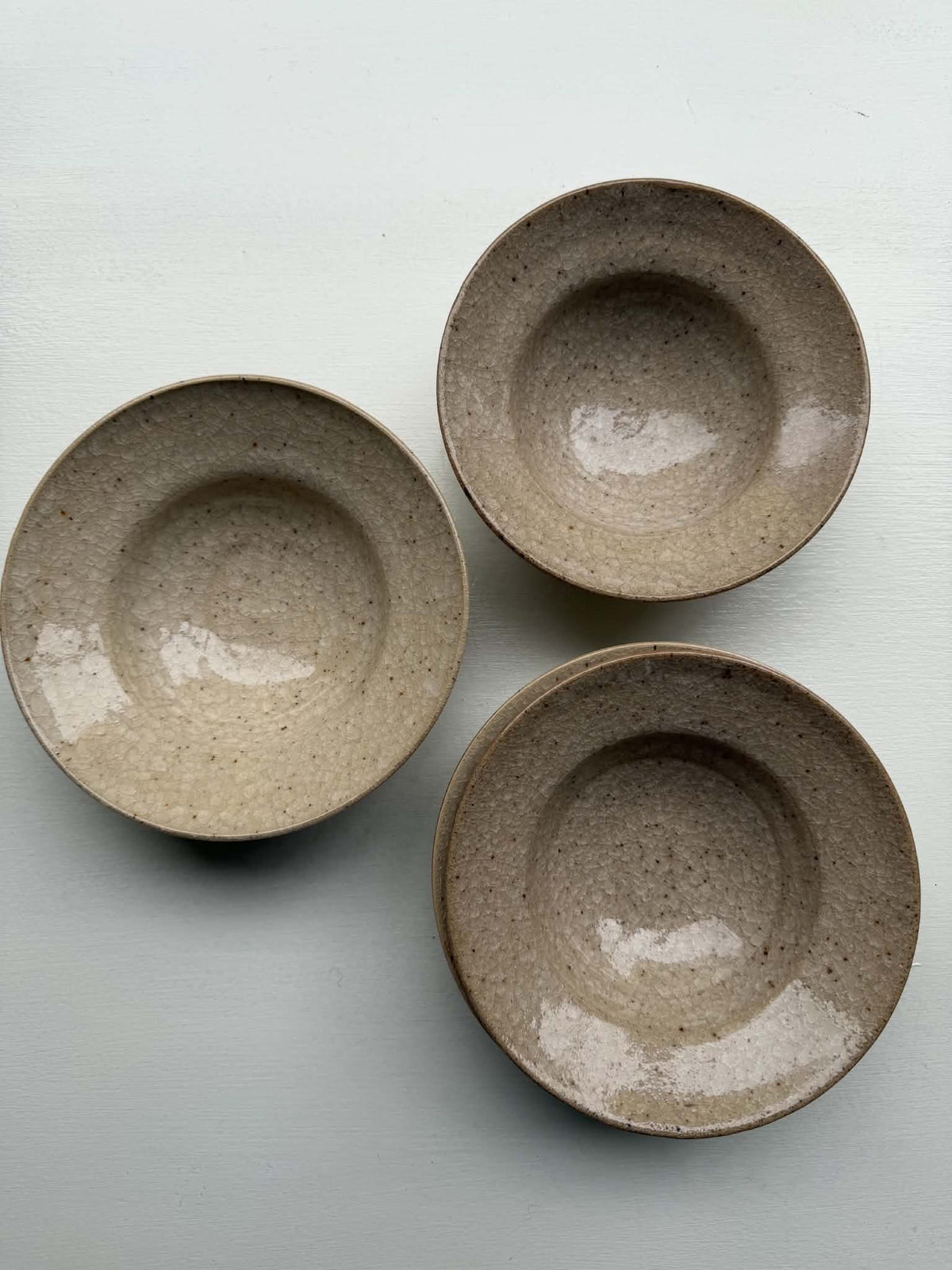 Wide Rimmed Crackle Bowls - Biege
