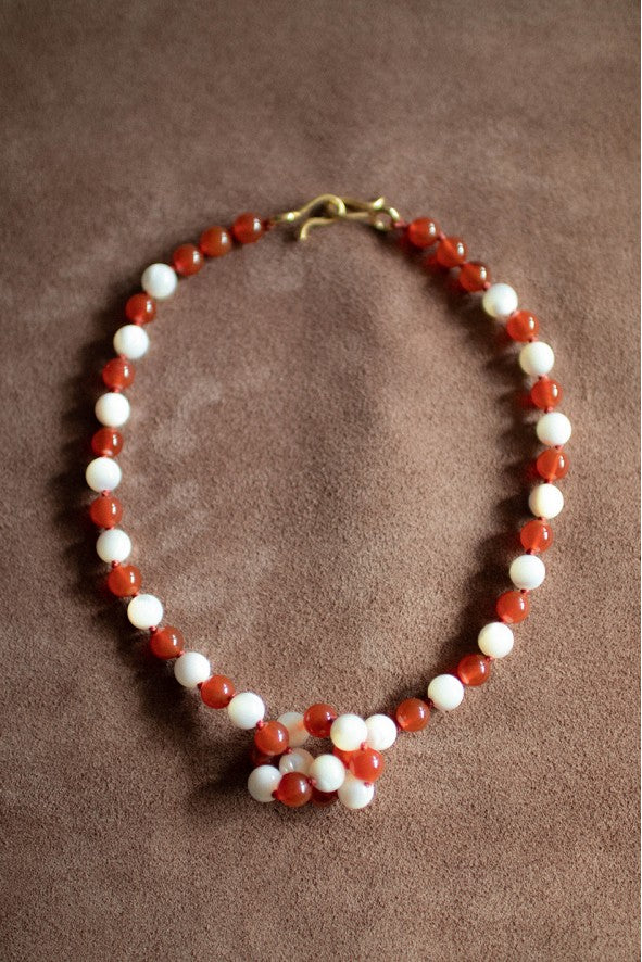 LEPAGON - NECKLACE - RED AGATE & NACAR