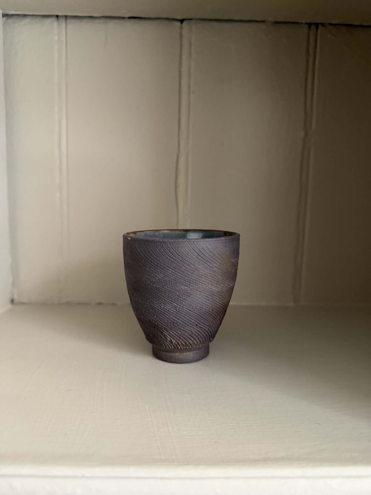 Textured Tea Bowl - Blackish/Brown