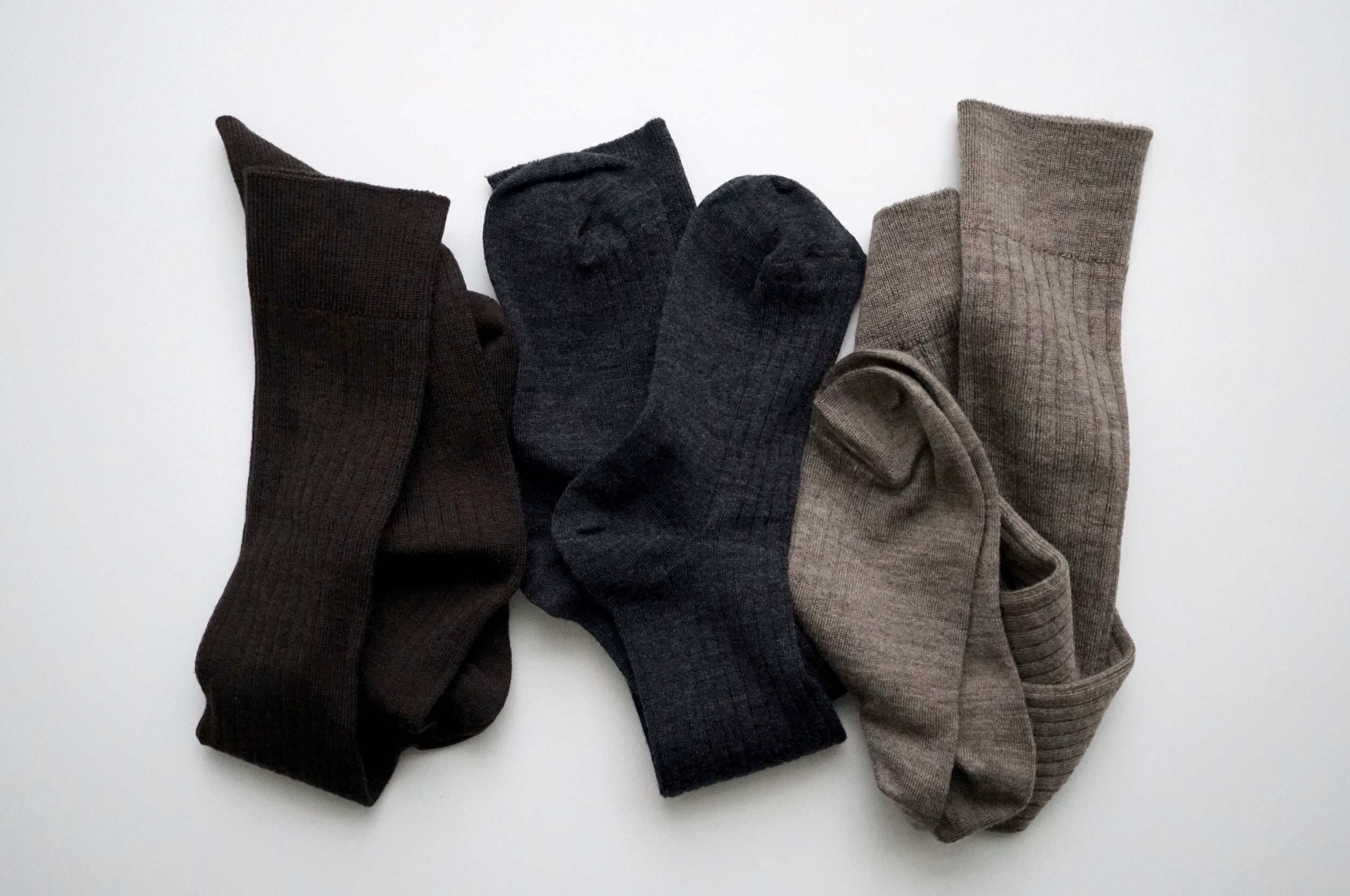 hakne Merino Wool Ribbed High Socks