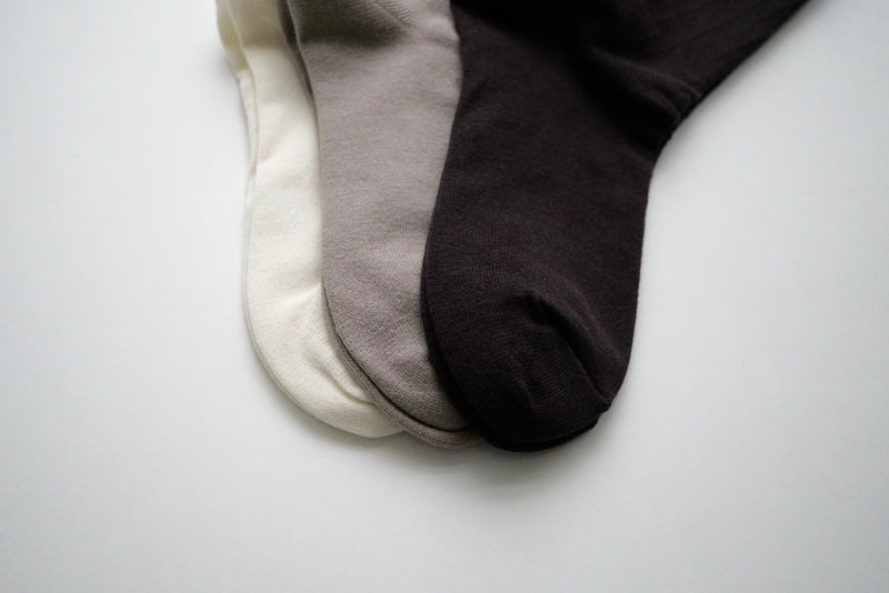 hakne Silk Cotton Double-Faced Socks