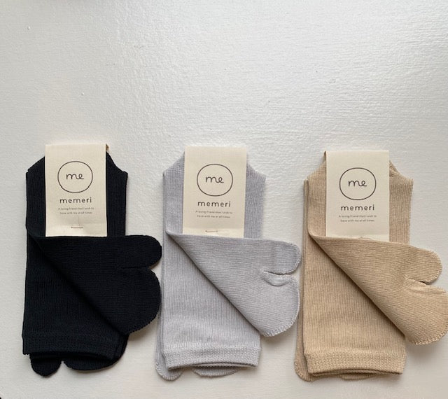 Tabi Socks