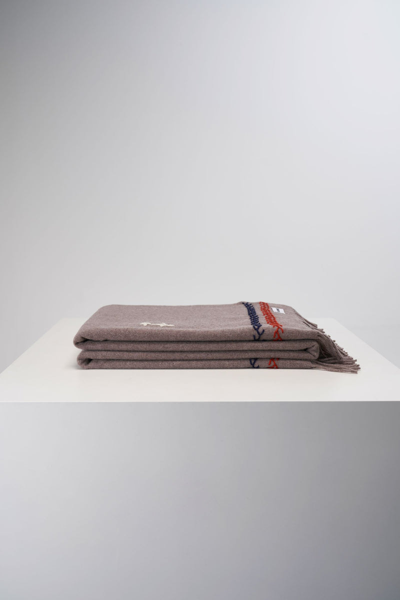 Lagomoro - 100% virgin wool with hand embroidery