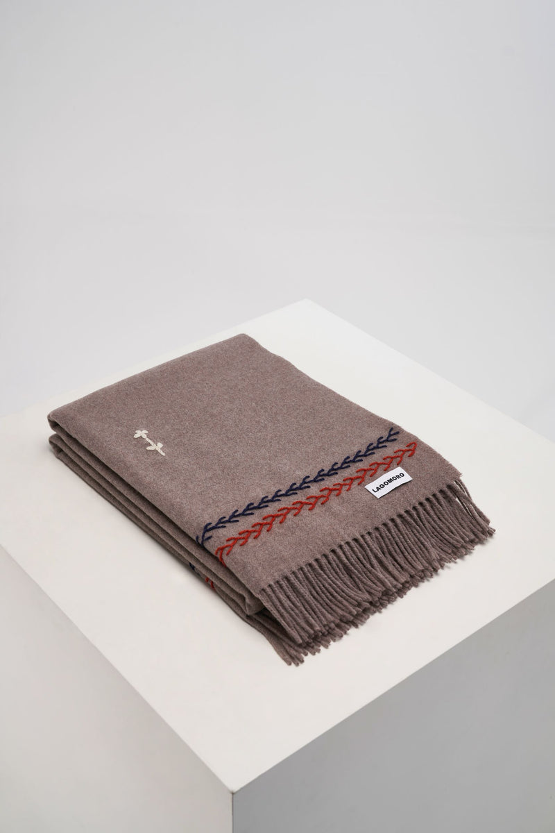 Lagomoro - 100% virgin wool with hand embroidery