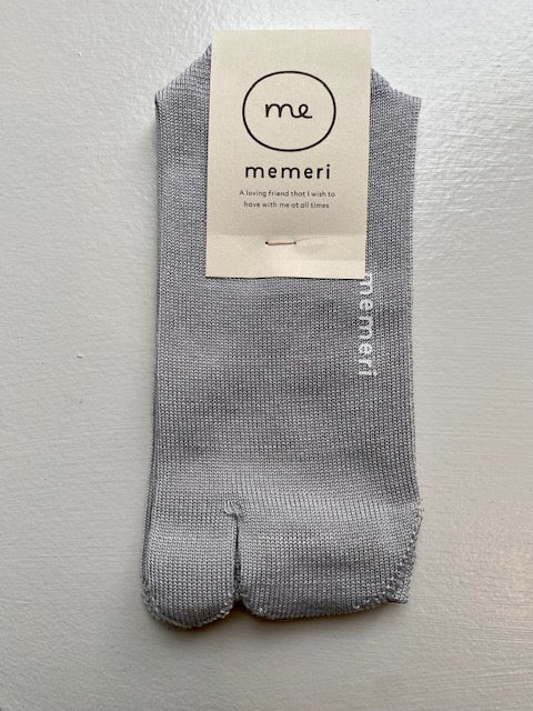 Tabi Socks